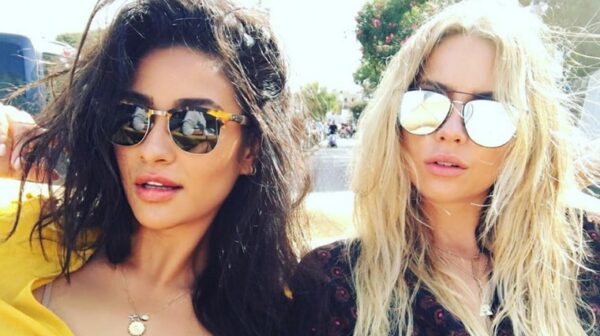 shay mitchell ashley benson