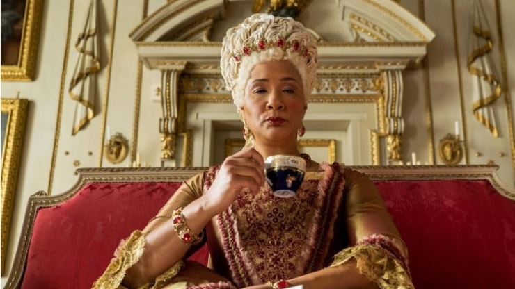 Bridgerton : les acteurs ont lu des fausses fins pour cacher l'identité de Lady Whistledown