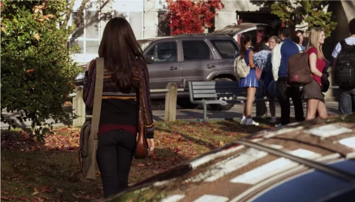 pretty little liars aria