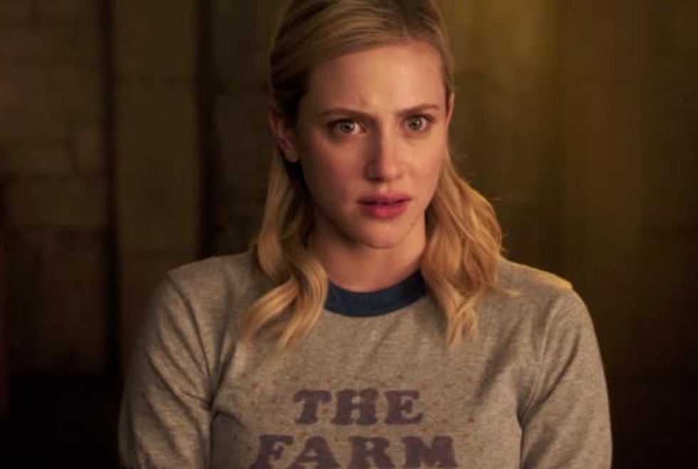 Riverdale saison 5 : l’identité de l’auteur des vidéos dévoilée dans l’épisode 2