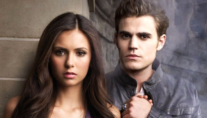 Elena et Stefan dans The Vampire Diaries