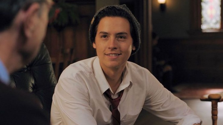 Riverdale : Cole Sprouse pousse un coup de gueule contre le traitement accordé aux enfants stars