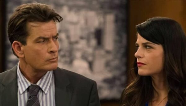 charlie sheen selma blair anger management