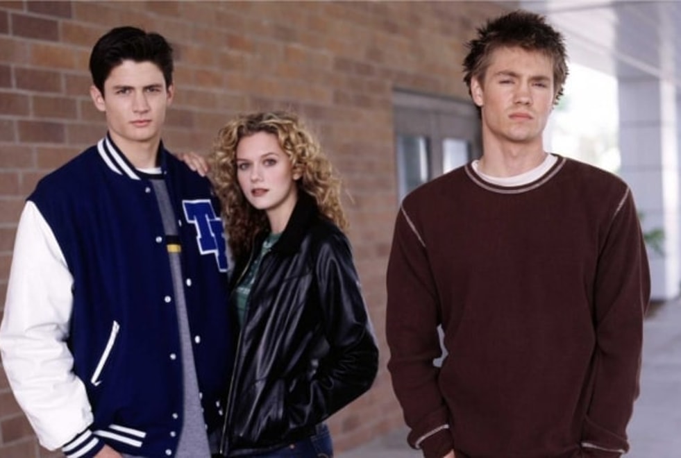 Ces 9 personnages de séries auraient-ils été adoptés ?!