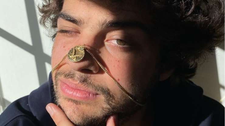 Comment Noah Centineo a prédit (malgré lui) son succès à ses parents