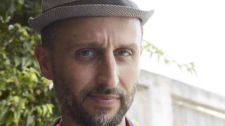 Tropiques Criminels : Arié Elmaleh, « Comme Franck, je suis un musicien raté » (INTERVIEW)