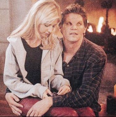 Buffy angelus sarah michelle gellar
