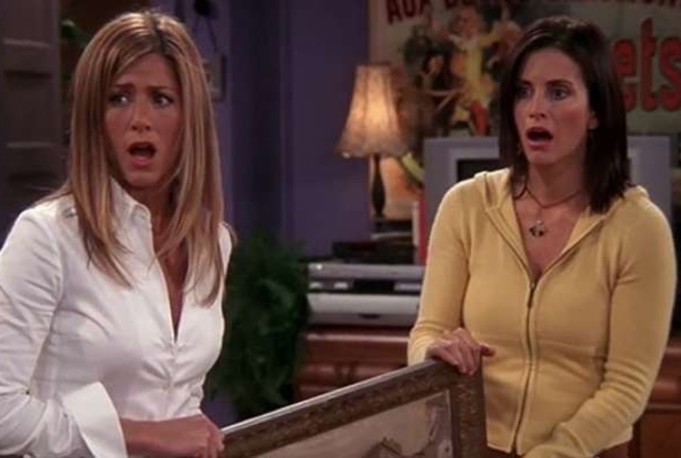 Friends : un poster censuré dans un article turc, qualifiant la série de « dépravée »