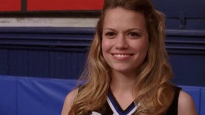 Les Frères Scott : Bethany Joy Lenz trouve qu'Haley est trop "parfaite"