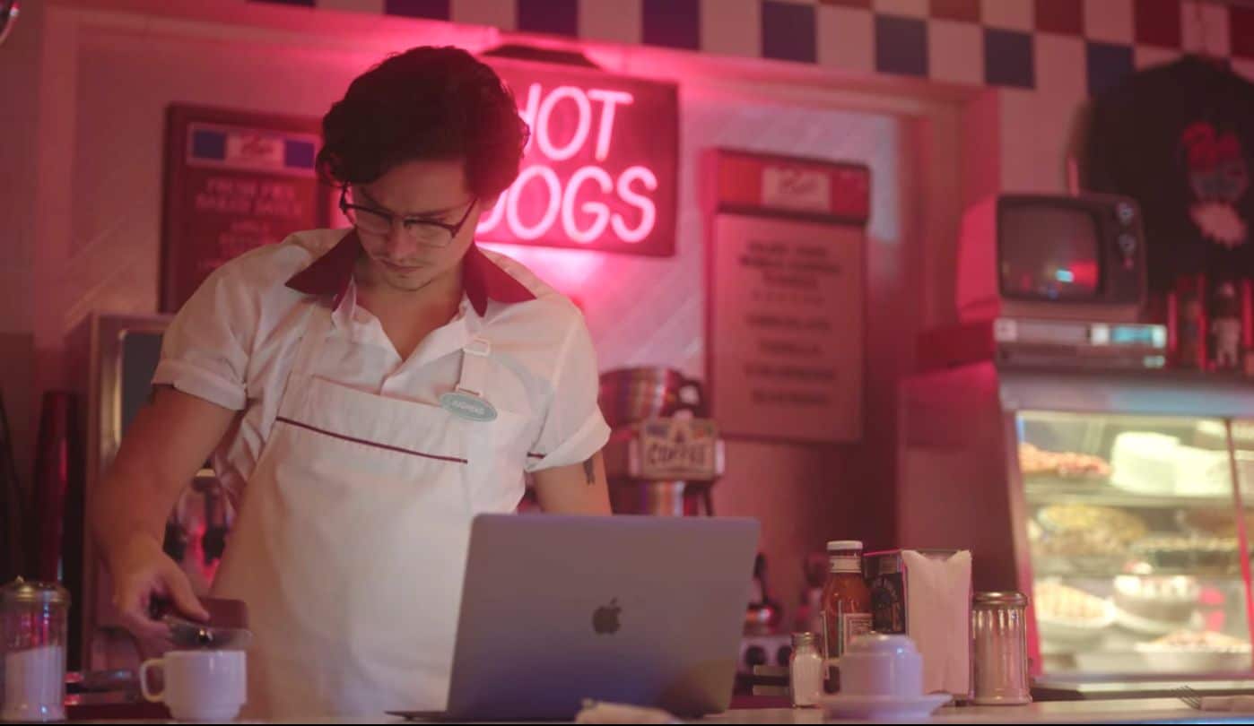 questions bêtes riverdale jughead alcoolique