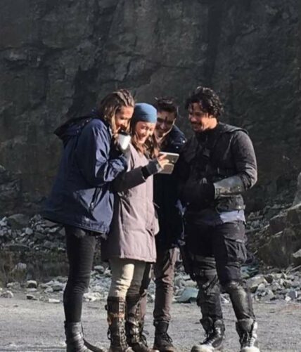 the 100, photos, coulisses