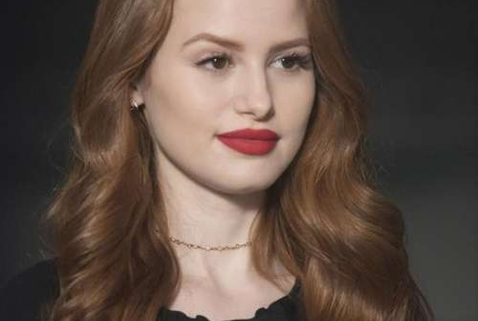 Riverdale : Cheryl dévoile une nouvelle facette (creepy) sur une photo promo