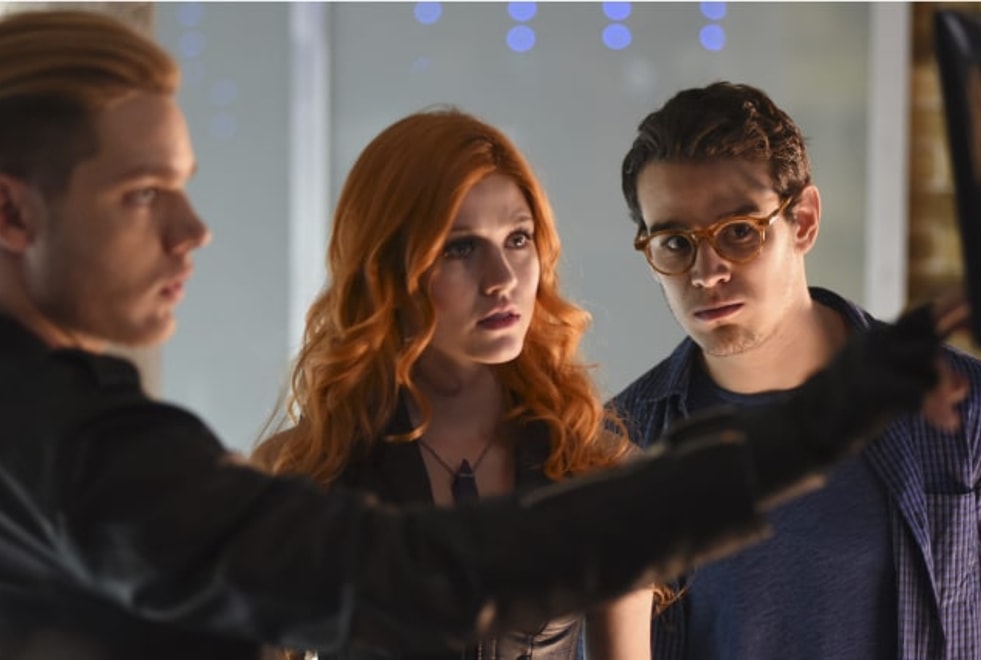 Shadowhunters saison 3 : on sait ENFIN qui est le Hibou