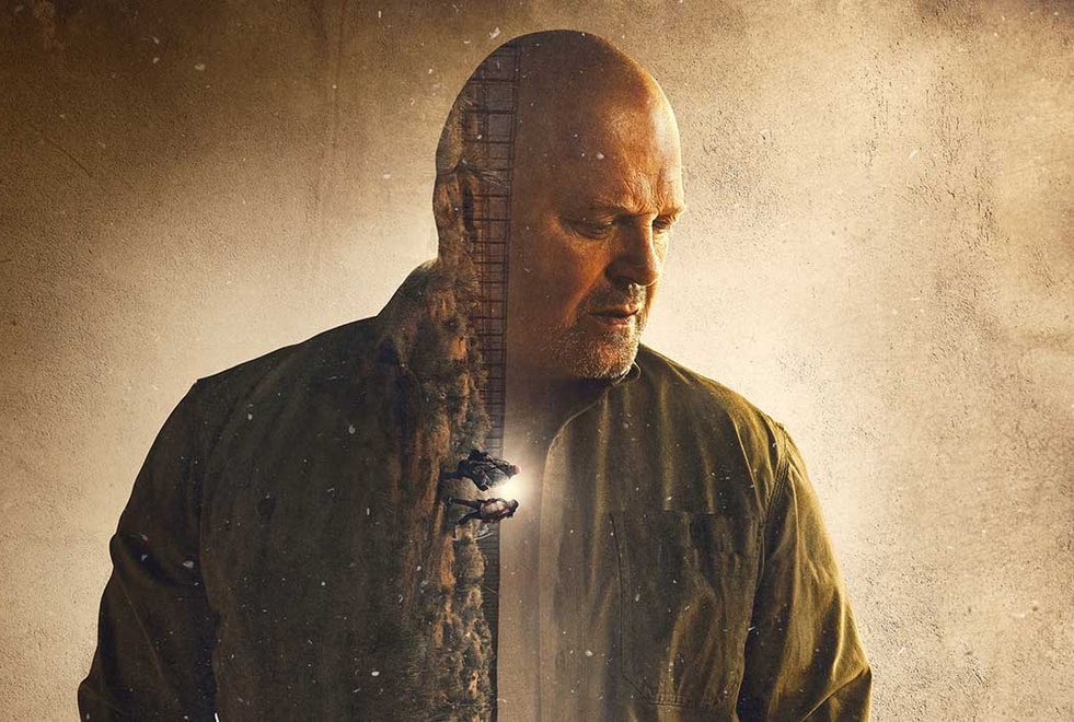Coyote, notre interview de Michael Chiklis : « avec la série on met la réalité en pleine face des spectateurs »
