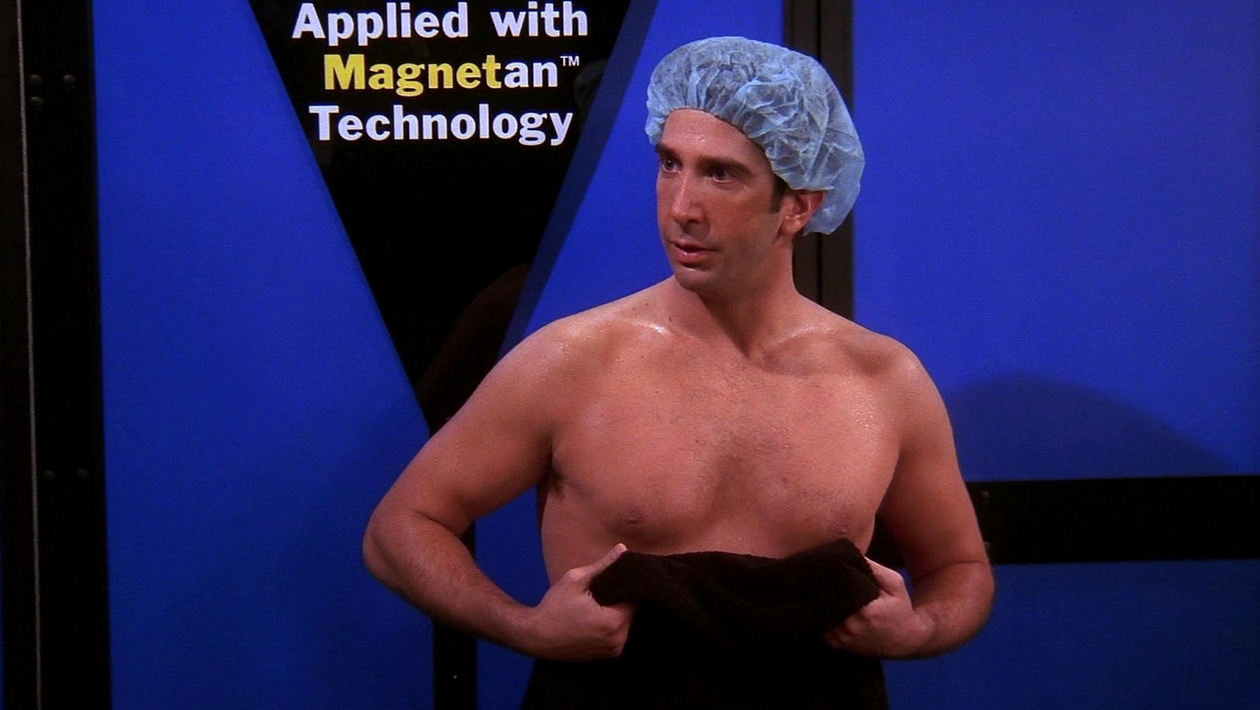 Friends : seul quelqu'un qui a vu 5 fois l'épisode du bronzage de Ross aura tout bon à ce quiz