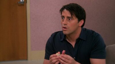 Friends : les fans découvrent le prix (très élevé) de la bague que Joey donne à Rachel