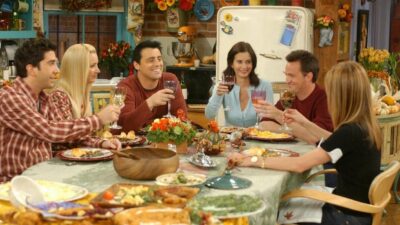 Friends saison 10 : seul quelqu'un qui a vu 5 fois l'épisode de Thanksgiving aura tout bon à ce quiz