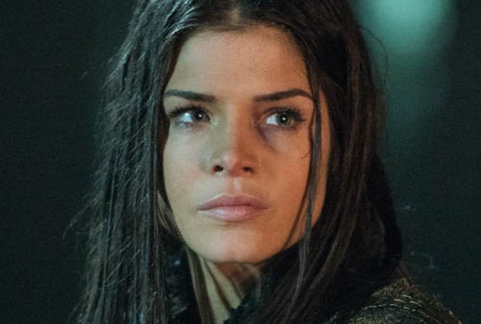 The 100 : top 10 des fans qui ne peuvent plus blairer Octavia