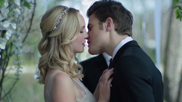 caroline-et-stefan-the-vampire-diaries