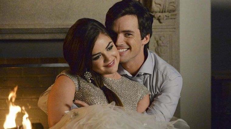 ezria-et-aria-pretty-little-liars