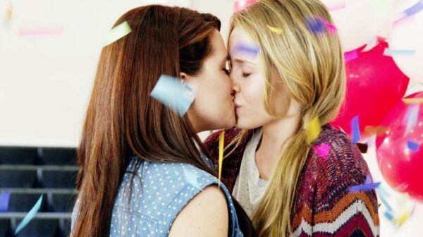 series-populaires-faking-it