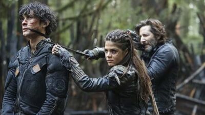 The 100 saison 5 : les fans choqués par la première partie du final