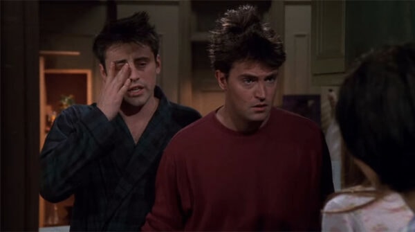 friends-episode-des-paris-chandler-joey