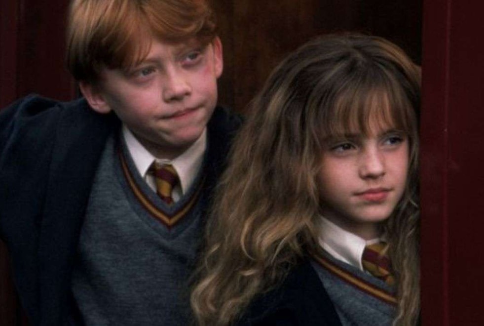 Harry Potter : ce détail prouverait que Ron aime Hermione depuis le début