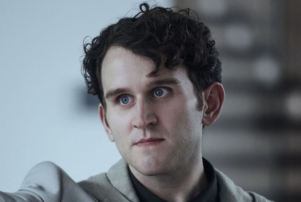 Harry Potter : Harry Melling (Dudley) va incarner Edgar Allan Poe dans un film Netflix
