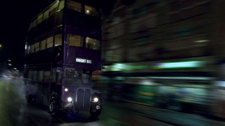 harry-potter-et-le-prisonnier-dazkaban-magicobus