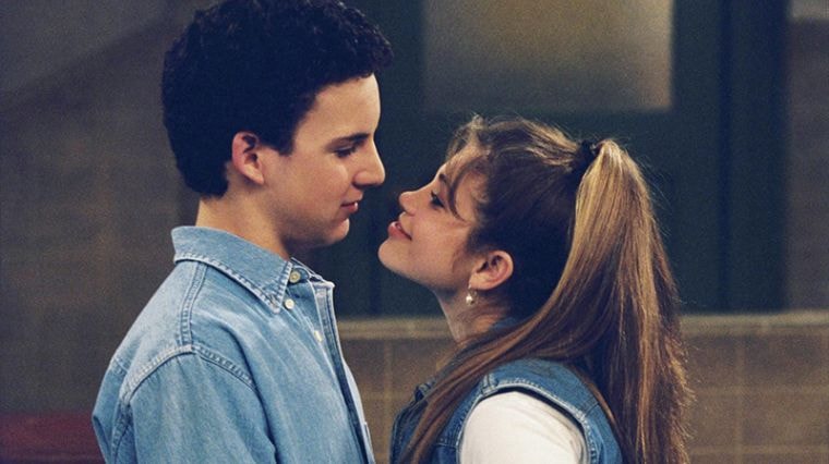 Ben Savage et Danielle Fishel dans la série Incorrigible Cory