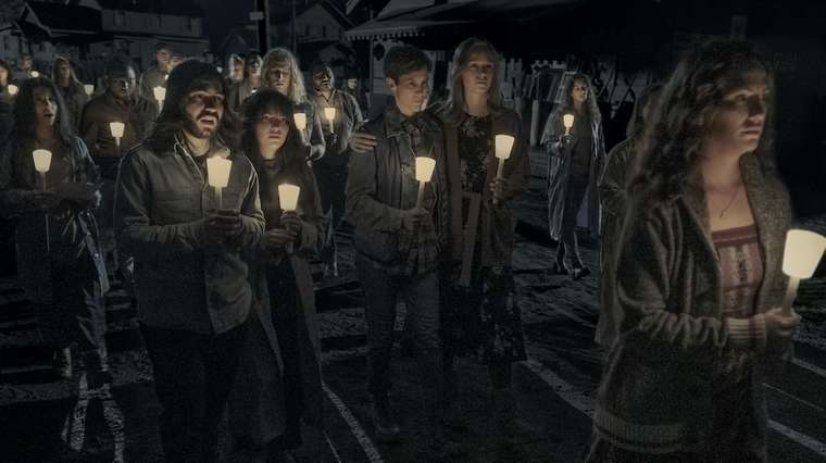 midnight-mass-4