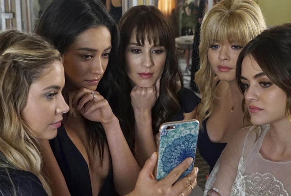 Pretty Little Liars : 10 intrigues de la série qui n’ont servi à rien