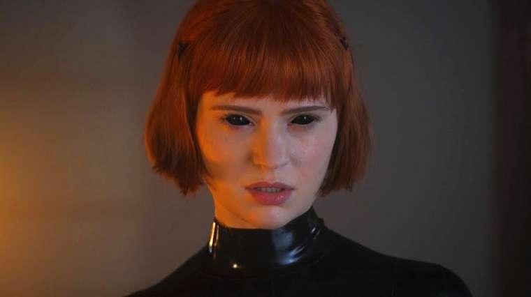 american-horror-stories-rubber-woman-2