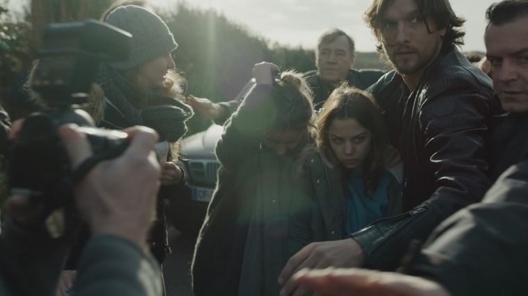 L'Absente série