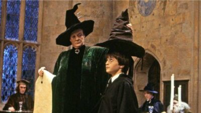 Quiz : ces 3 infos sur toi détermineront si t’es plus Gryffondor, Poufsouffle, Serdaigle ou Serpentard