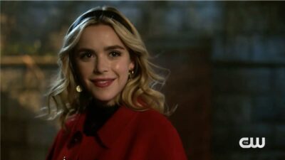 Riverdale : Sabrina fait son arrivée dans le trailer (très) étrange de la saison 6