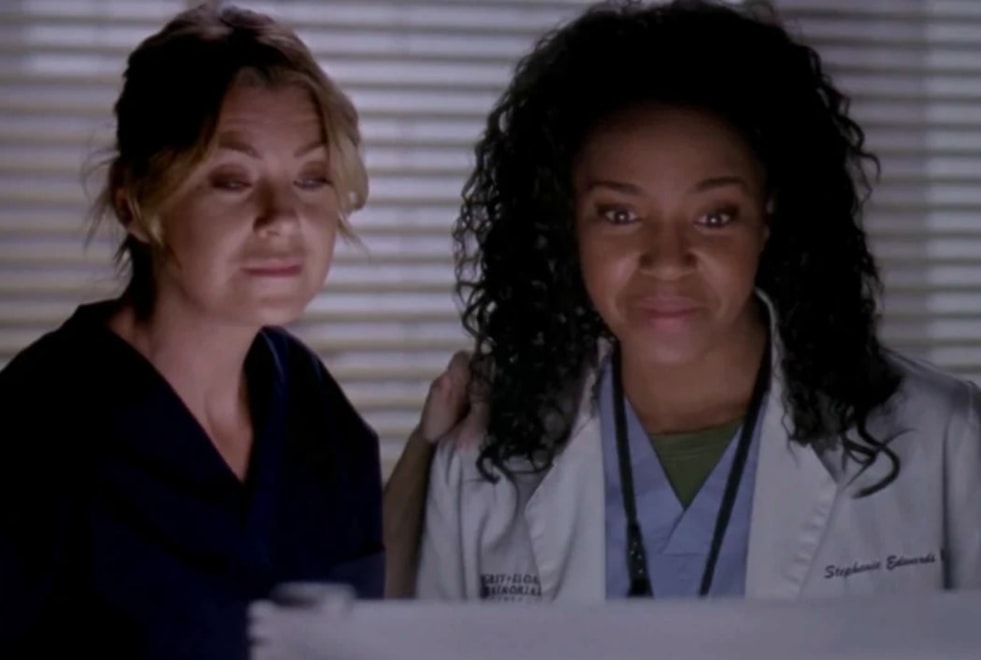 Grey’s Anatomy : Jerrika Hinton (Stephanie) a-t-elle été virée de la série à cause d’Ellen Pompeo ?