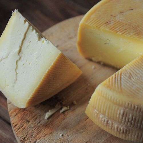 Un plateau de fromage