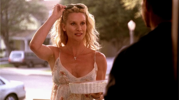 edie britt dans desperate housewives