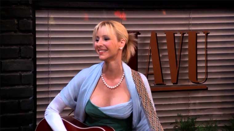 phoebe-chante-restaurant-friends