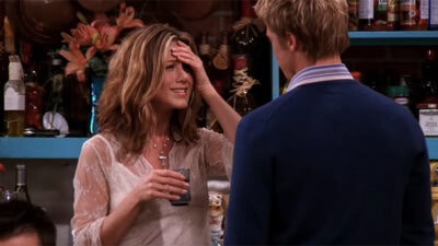 Friends : cette drôle d'incohérence lâchée par Rachel sur la durée de sa relation amoureuse avec Ross