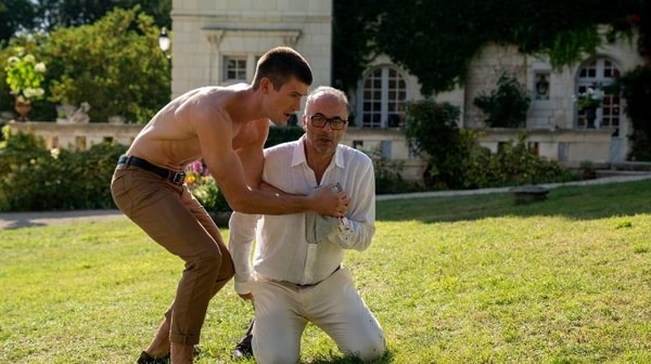 emily-in-paris_champere