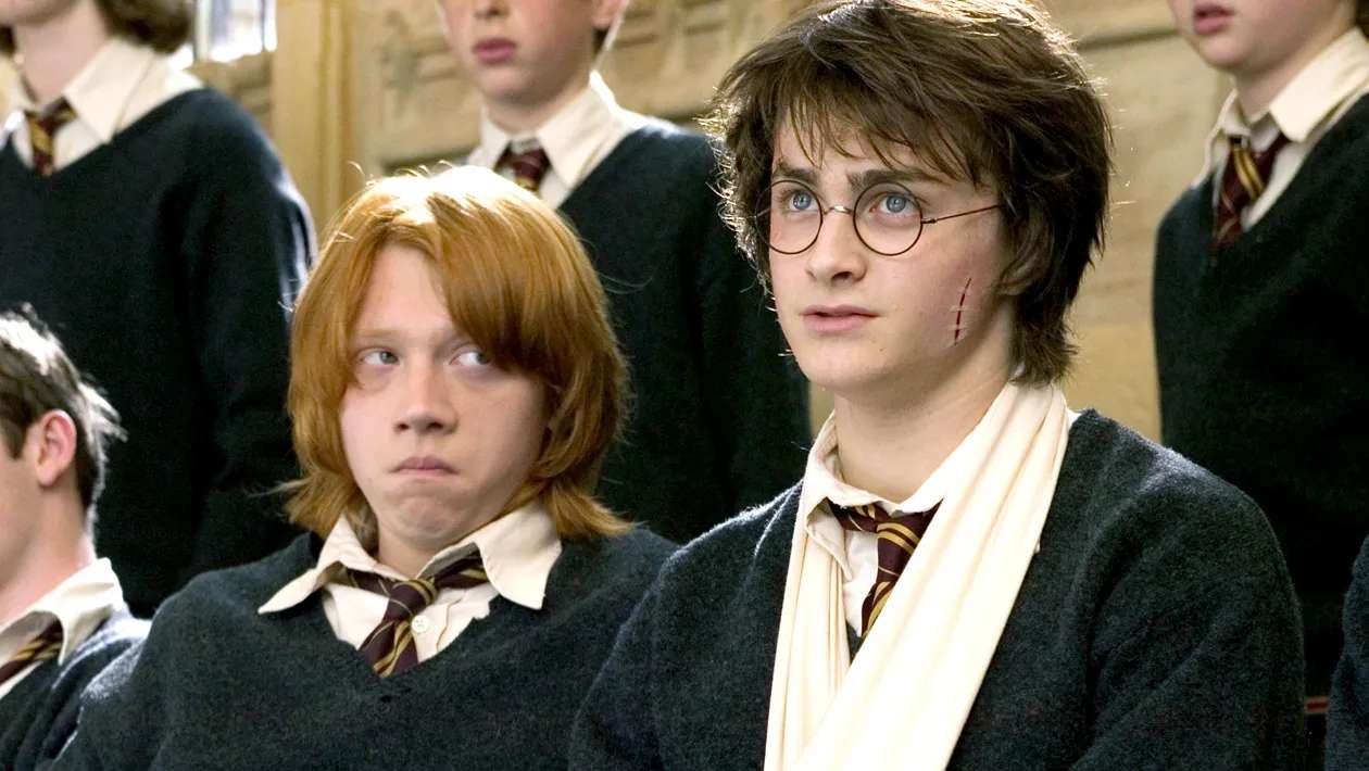 https://www.serieously.com/app/uploads/2021/12/harry-potter-et-la-coupe-de-feu-cheveux.jpg