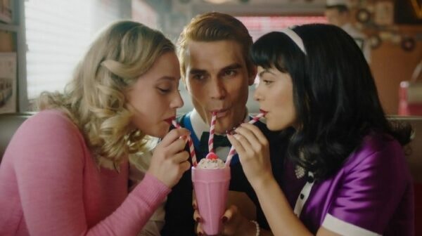 Riverdale Archie saison 6 Betty Veronica