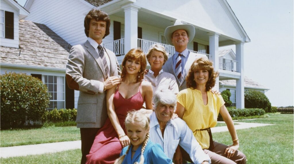 La famille Ewing dans la série culte Dallas.