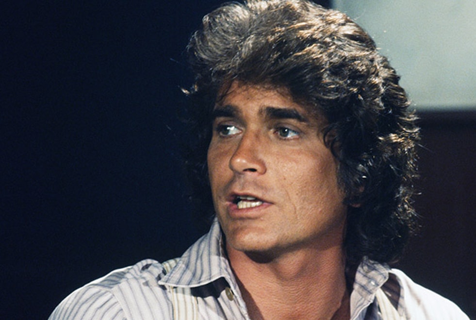 La Petite Maison dans la Prairie : ce drôle de moment où Michael Landon voulait acheter de l’alcool habillé en prêtre