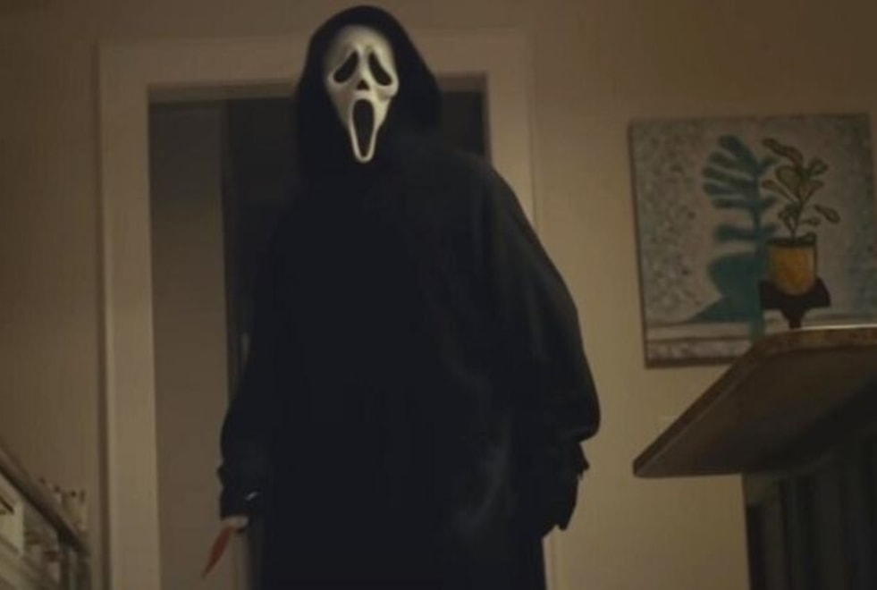 Scream : ce détail dans le nouveau film qui prouve que ce personnage de Scream 4 est en vie