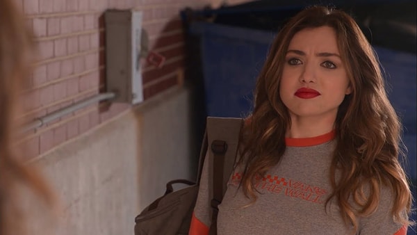 tory-cobra-kai-saison-4