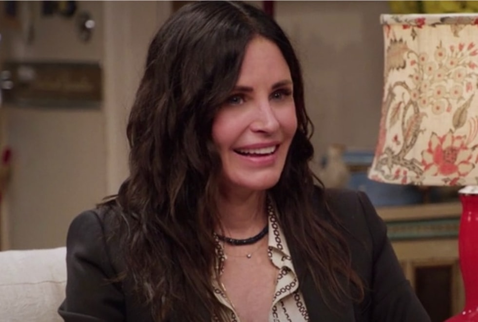 Friends : Courteney Cox explique pourquoi elle regrette d’avoir eu recours à la chirurgie esthétique
